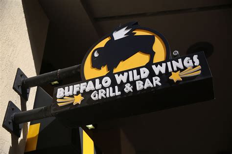 ‘Boneless wing’ or ‘chicken nugget’? Buffalo Wild Wings sued for false advertising